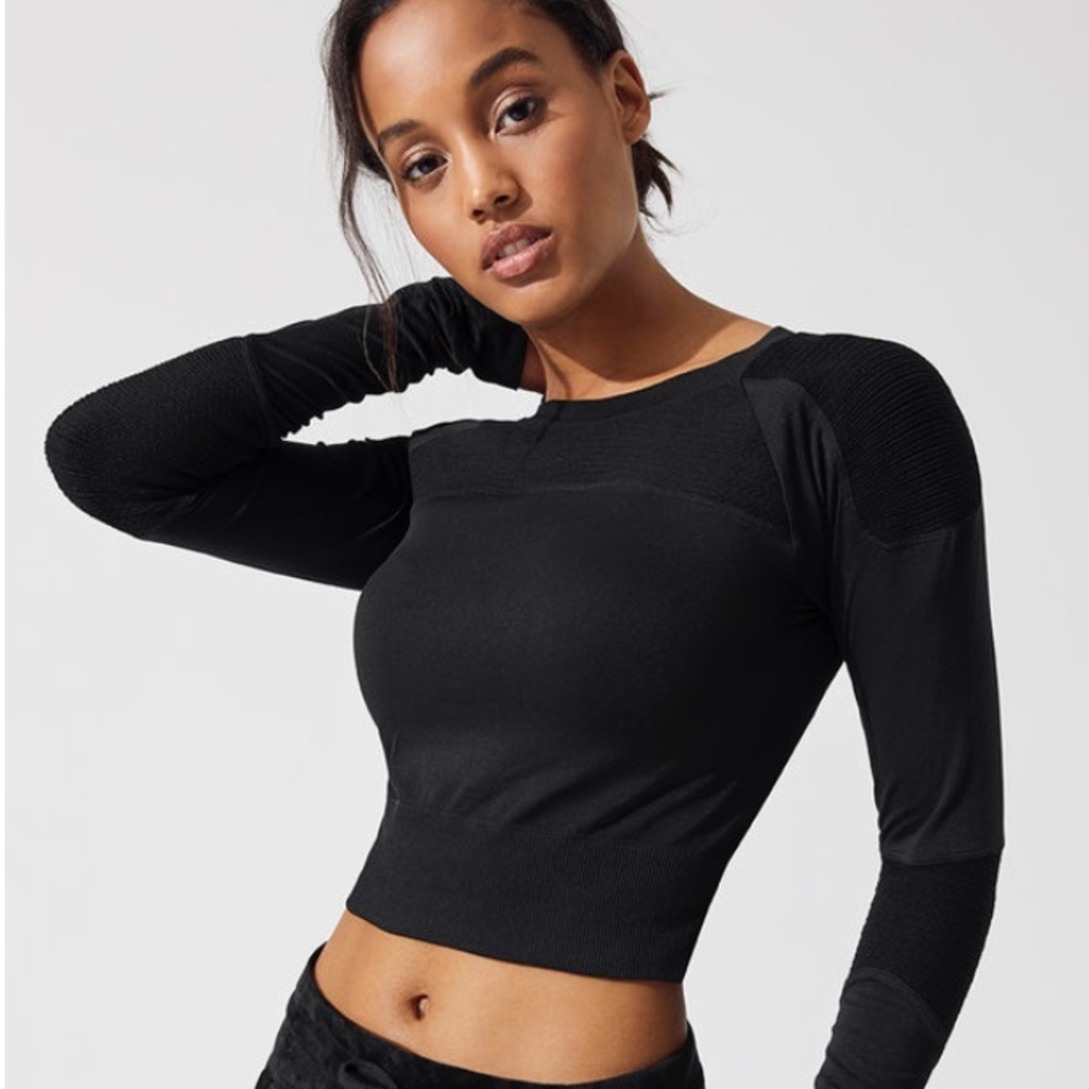 NUX sequential top